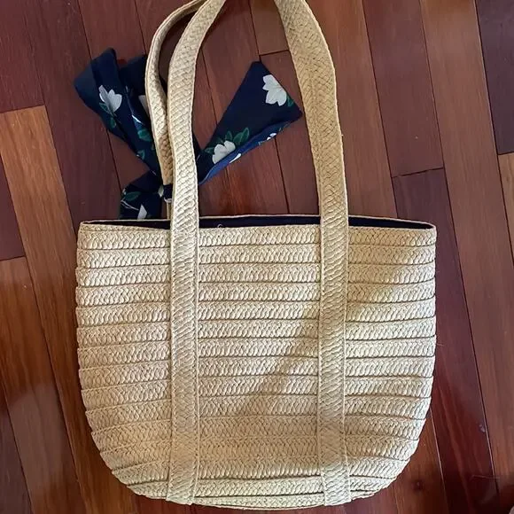 Draper James Straw Tote Bag Blue Silk Scarf Preppy Summer Coastal Nautical Vaca - Picture 5 of 7